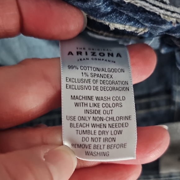 Arizona Jean Company Junior Size 7 Dark Blue Denim Bermuda Shorts - Picture 5 of 9